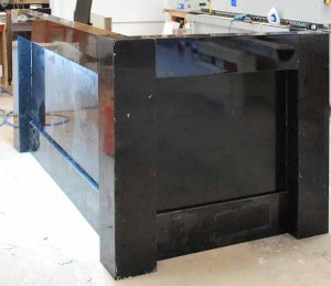 Black restraunt counter